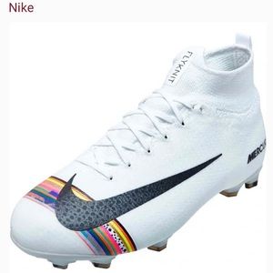 Nike super fly mercurial soccer cleat